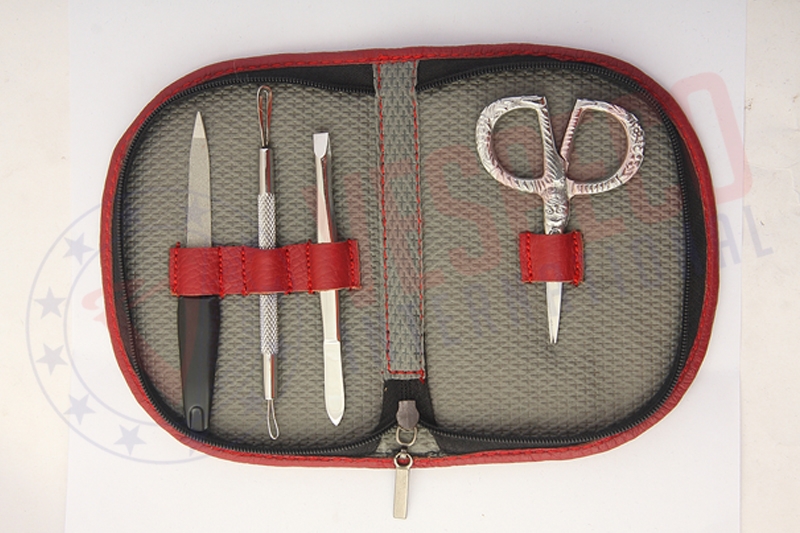Manicure Pedicure Kits 